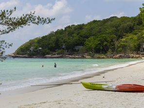 Ils pensaient pouvoir profiter des plages de Thaïlande et se retrouvent en prison, au moins onze Français ont succombé aux charmes d'un "plan Thailande" pour avoir transporté un bagage contre des vacances tous frais payés.
