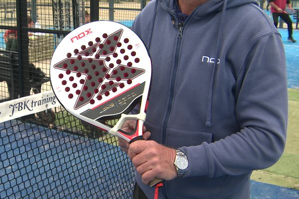 Le Padel, un sport en vogue dans l'Hérault.