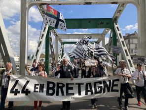 La manifestation pour la réunification de la Bretagne a regroupé 500 personnes à Sain-Nazaire
