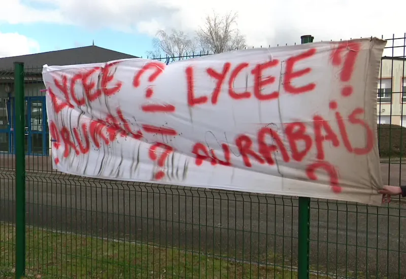 Les élèves entendent garantir la défense des établissements ruraux