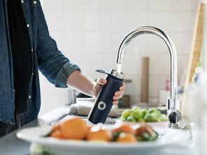 L'eau du robinet consommée par 4 000 habitants de Saint-Valéry-en-Caux est bien potable, quoique non-conforme.