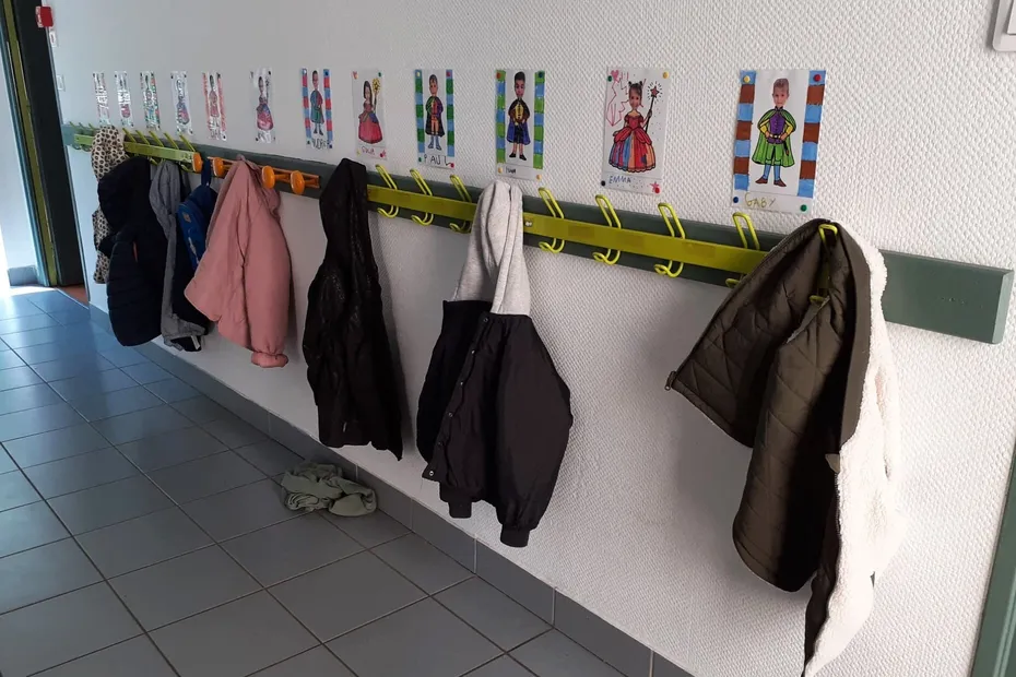 Agressions sexuelles sur 22 enfants : l'intervenant en anglais a &eacute;t&eacute; mis en examen