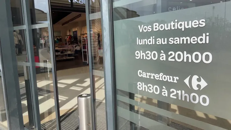 A l'automne 2024, un référendum avait déjà été proposé aux salariés de Carrefour Salanca à Claira. C'est le "non" qui l'avait emporté à plus de 55%.