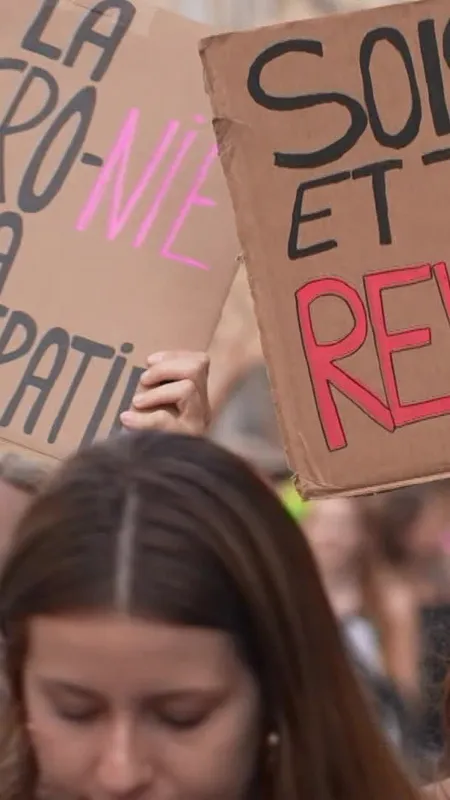 "Mai 68, c'était beaucoup moins violent" : ce qui a changé dans le combat des jeunes