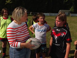 Dans Rugby Magazine, Patricia Périn nous emmène cette semaine à Aubusson dans la Creuse.