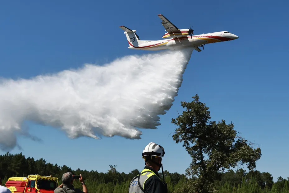 Un incendie se déclare aux abords de cette grande ville, de ...