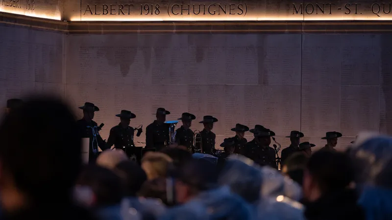 L'orchestre de l'Australian Army a ponctué la cérémonie de musique et de chants.