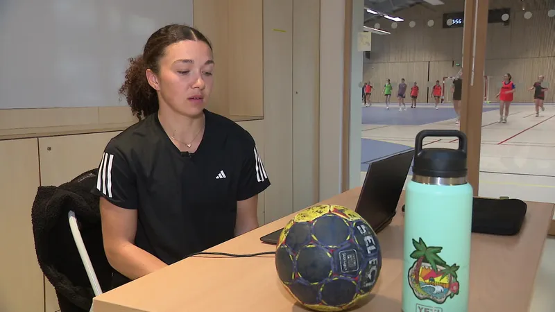 Caroline Drouin mène de front étude en Master et reconversion au handball