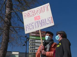 Une manifestation festive s'est tenue à Nevers ce samedi 6 mars pour réclamer la réouverture des lieux culturels