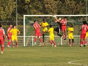 Le FC Blagnac a subi une tentative de débauchage déloyale d'un de ses joueurs à une semaine du début du championnat... de quoi faire monter la moutarde au nez de son directeur sportif.