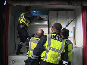Les saisies des douanes de cocaïne et de drogues de synthèse ont bondi en 2025. Les terminaux conteneurs du port du Havre sont la principale porte d'entrée de la cocaïne. 