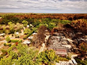 La moitié du camping Aux Couleurs du Ferret a brûlé lors de l'incendie de Saumos en juillet 2026.