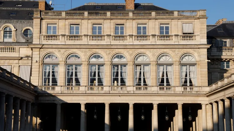 Le Conseil constitutionnel, un bien joli bâtiment parisien qui donne envie d'être élu