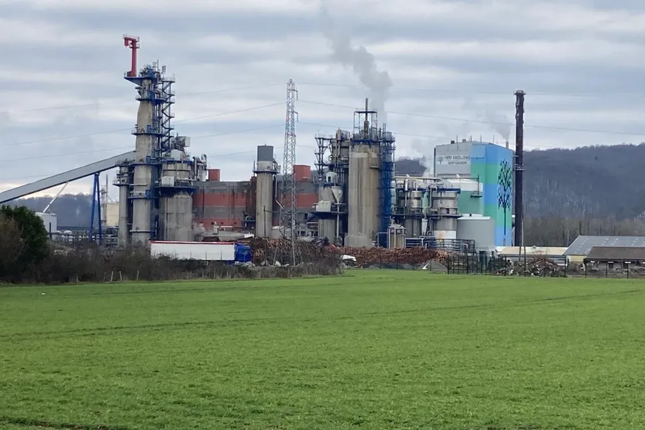 En mettant 90% de son personnel au chômage partiel, cette ...