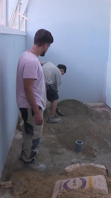VIDÉO. À Arras, ces cours d’école font peau neuve durant l'été pour rafraîchir les élèves