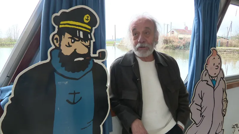 Christian Pélissier, comédien de doublage, prête sa voix au Capitaine Haddock pour la série de dessins animés "Les aventures de Tintin"
