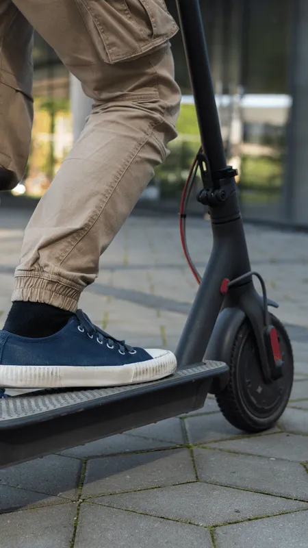 VIDÉO. 35€ d’amende sans casque : les utilisateurs de trottinette vont devoir changer leurs habitudes