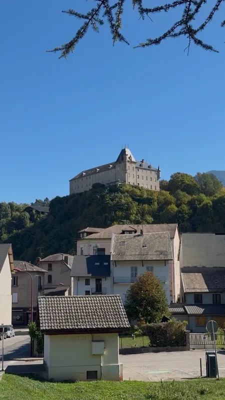 Marché, commune nouvelle, cartonnerie... Trois choses à savoir sur la commune de Valgelon-La Rochette