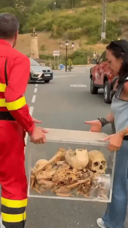 VIDÉO. Incendie en Espagne : les reliques des rois d'Aragon sauvées des flammes in extremis