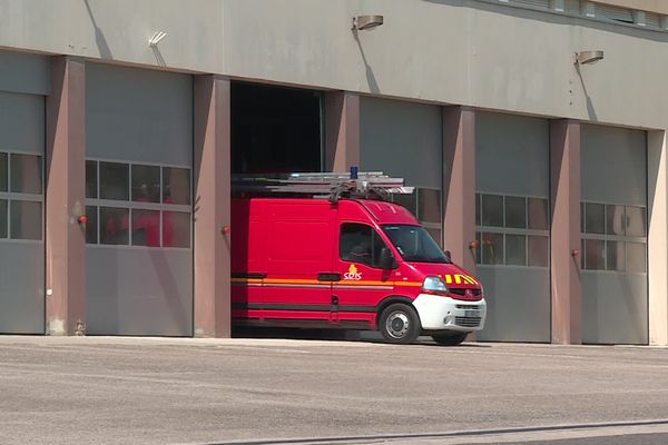 A tout moment les pompiers se doivent d'être opérationnels. Mais que se passe t-il s'ils ne sont pas assez nombreux ? 