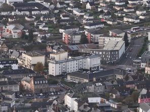 La ville de Pont-Audemer (Eure) fait face au trafic de drogues "depuis des décennies".