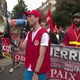 A Grenoble, comme dans de nombreux cortèges, les organisations syndicales sont bien représentées, la CGT mais aussi la CFDT et FO. 